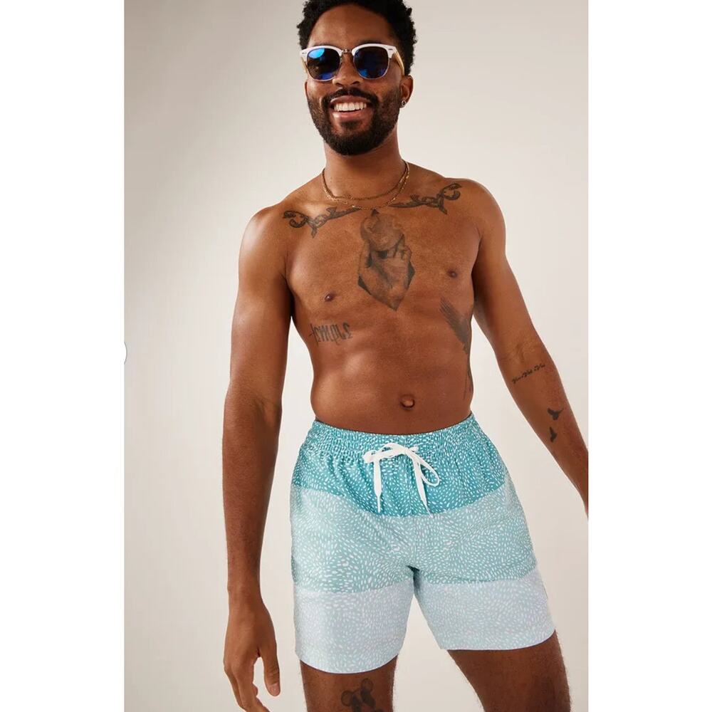 Chubbies The Whale Sharks Large 7”